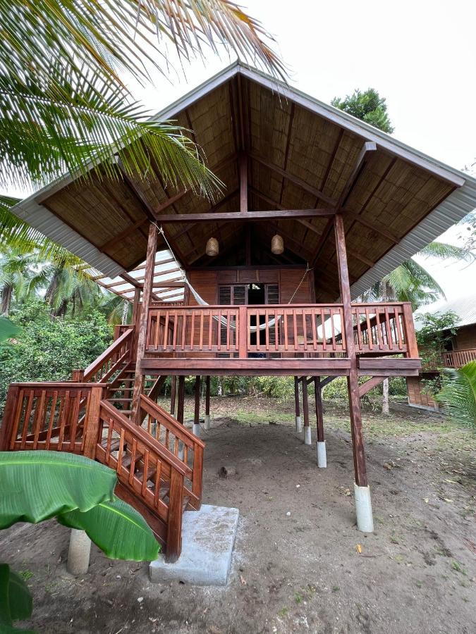 Irana Pacific Hotel Nuquí Eksteriør billede